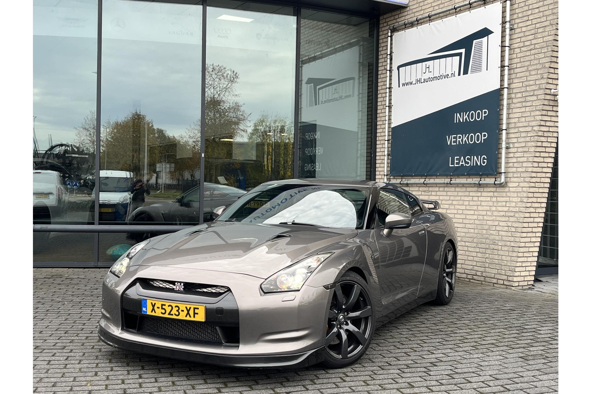 Nissan GT-R 3.8 V6*BOSE*550PK*HKS PARTS*LINNEY*KW-SCHROEFSET*